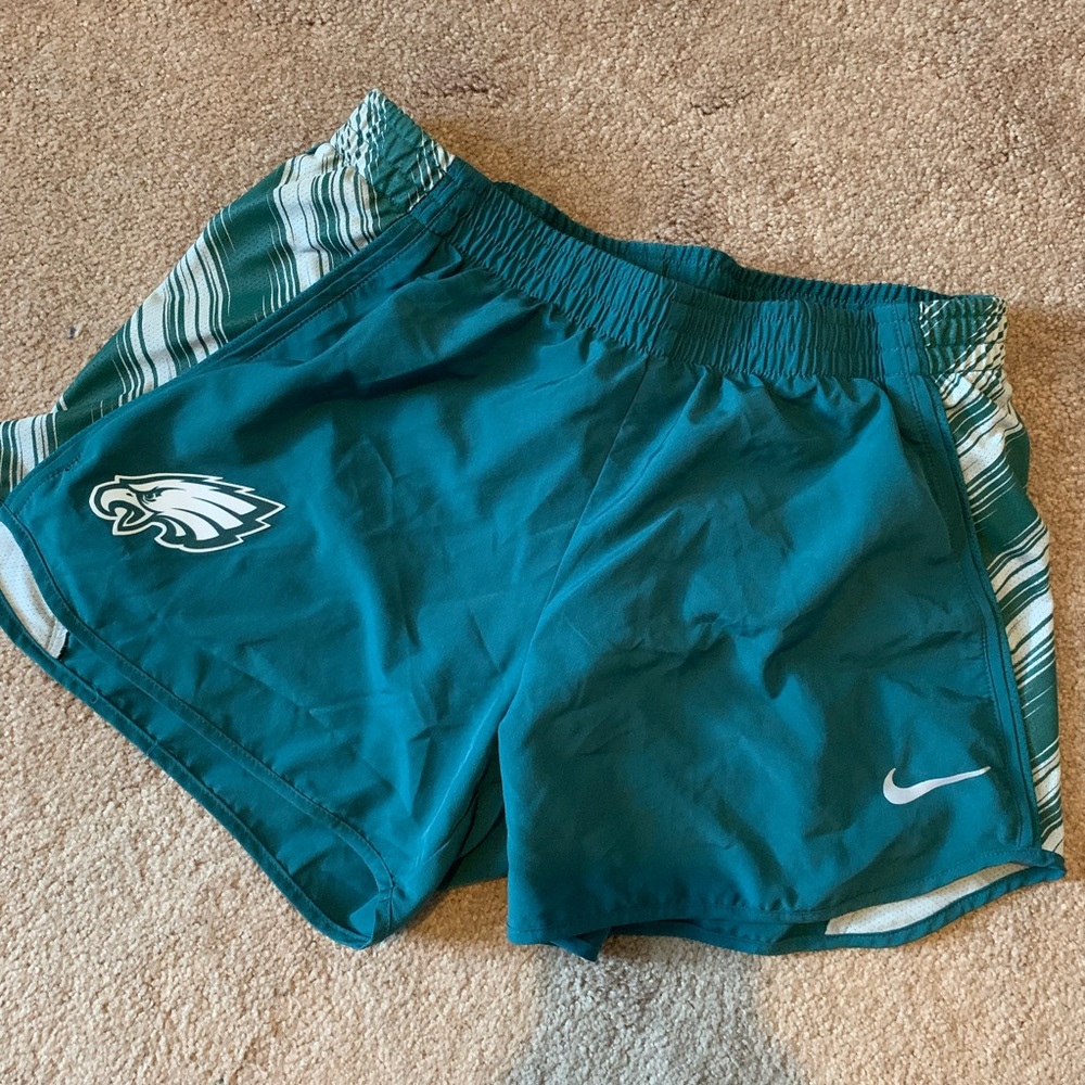 Philadelphia Eagles NFL Nike Dri Fit Shorts (M)